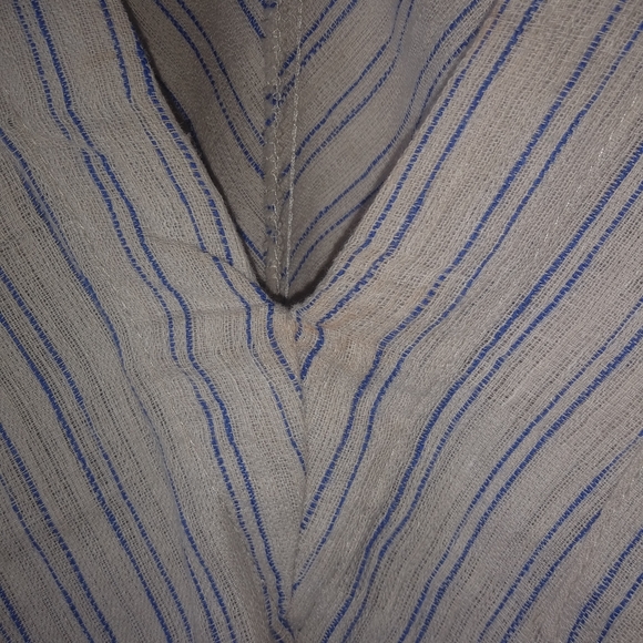 Favlux Fashion M Loose Weave B-Neck Pocketed Top in Beige n Blue - Picture 4 of 6